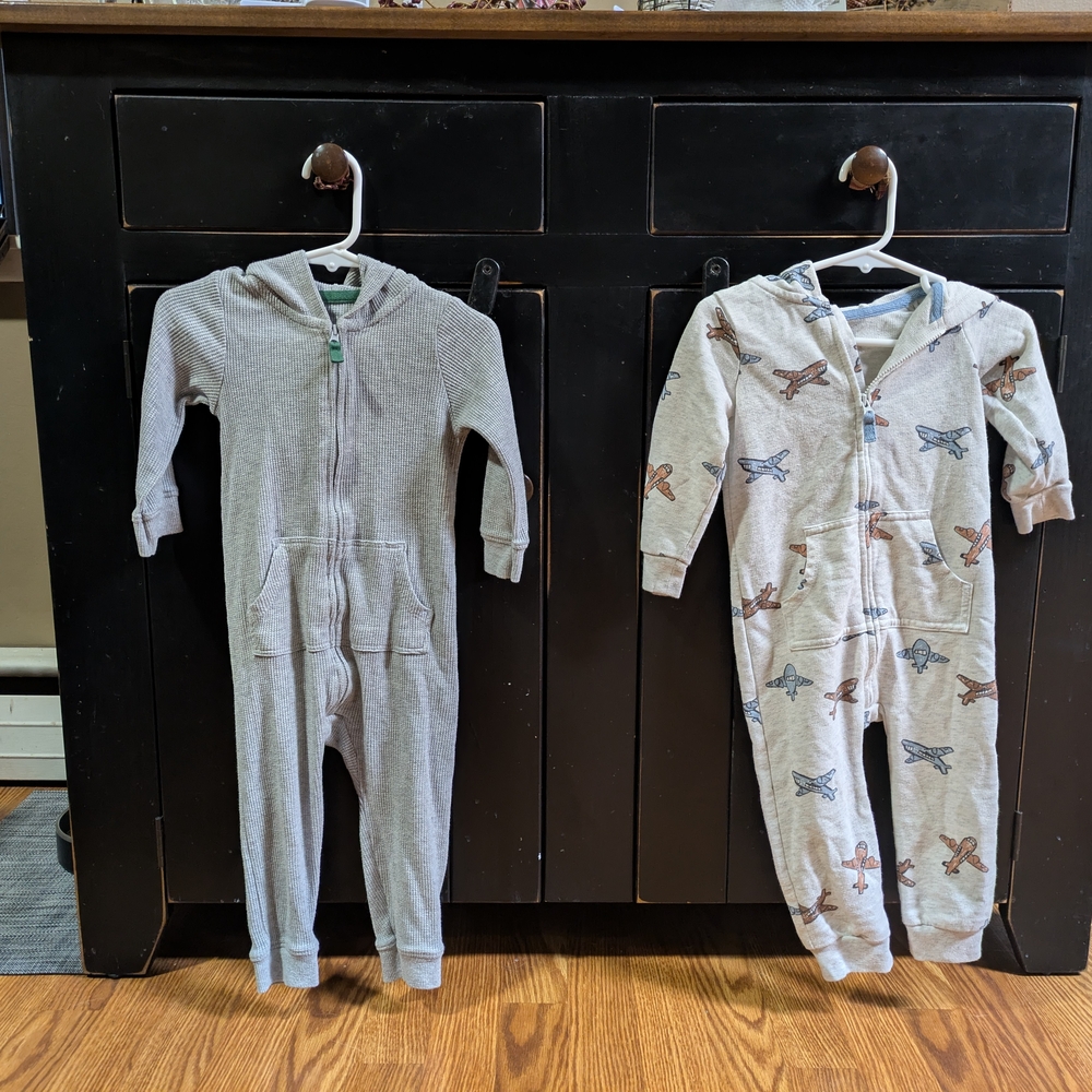 Carter's Gray and Airplane Print Footies